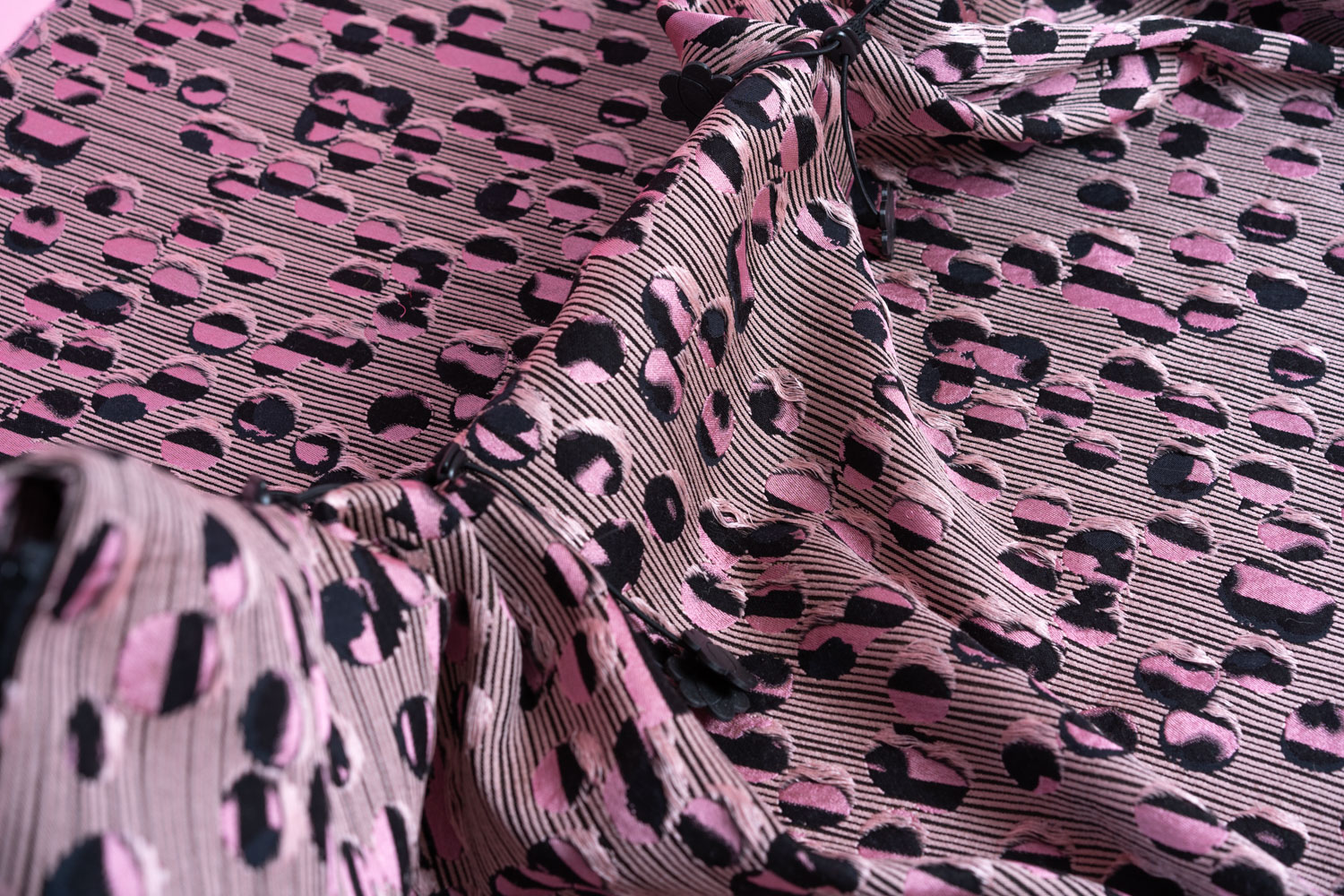 BOG HOLE (2014+2021) – Maija Järviniemi